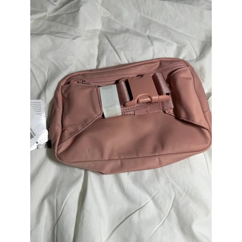 Lululemon Everywhere Belt Bag Large 2L Pink Pastel LU9B11S PNPA NWT - Picture 6 of 7